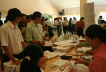 Hồ sơ đăng ký khối C giảm một nửa