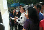 Không dễ vào trường tốp trên
