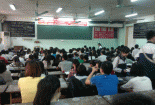 Những chiêu thức hút thí sinh của “lò” luyện