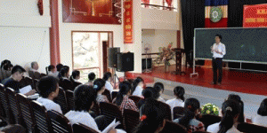 Lãnh đạo Sở GD-ĐT luyện thi miễn phí